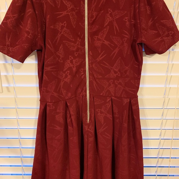 Lularoe Amelia - Picture 3 of 5